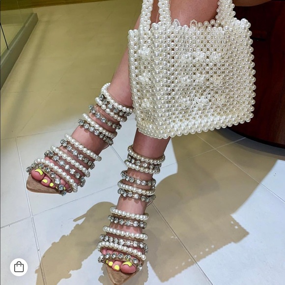 Heels with matching purse - Picture 1 of 1